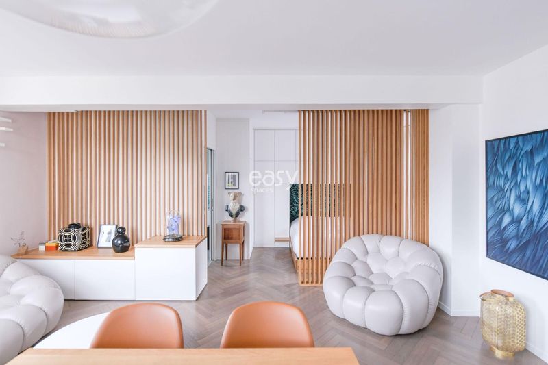 Private apartment available for rent for filming purposes in Paris, France